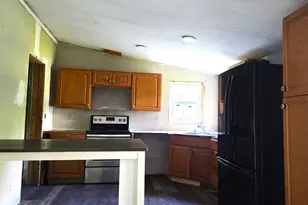 162 Davis Rd, Fairfield, ME 04937 - Photo 3