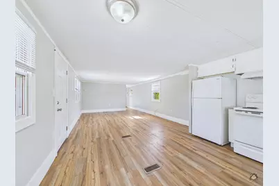 26 Summer Street, Norway, ME 04268 - Photo 7