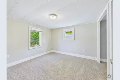 26 Summer Street, Norway, ME 04268 - Photo 13