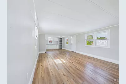 26 Summer Street, Norway, ME 04268 - Photo 3