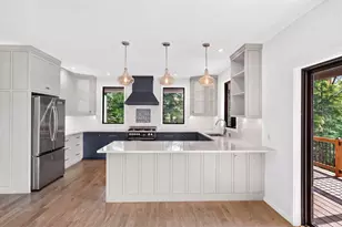 76 Park St, Rockport, ME 04856 - Photo 7