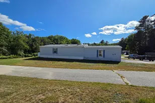 105 Poulin Ct, Turner, ME 04282 - Photo 3