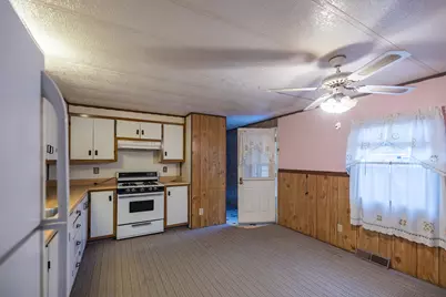 32 Amy Street, Poland, ME 04274 - Photo 11
