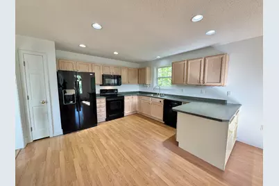 25 Forest Hill, Bucksport, ME 04416 - Photo 5