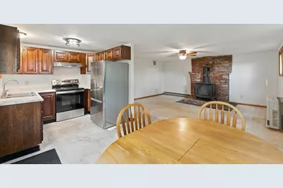 284 Prescott Road, Manchester, ME 04351 - Photo 9