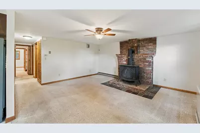 284 Prescott Road, Manchester, ME 04351 - Photo 13
