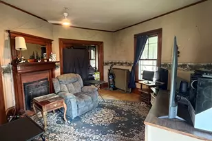 12 Park St, Milo, ME 04463 - Photo 3