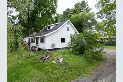21 Valley Avenue, Howland, ME 04448 - Photo 3