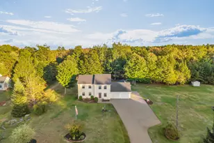 53 Hardwood Dr, Hermon, ME 04401 - Photo 15