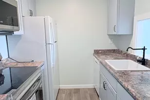 148 Breakwater Dr, South Portland, ME 04106 - Photo 7