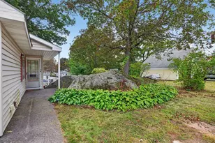 7 Bateman St, Sanford, ME 04073 - Photo 33