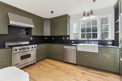 4 Woodmont Street, Portland, ME 04102 - Photo 15