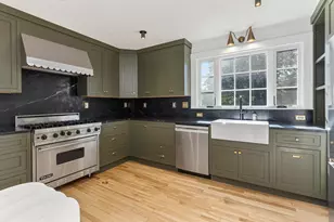 4 Woodmont St, Portland, ME 04102 - Photo 15