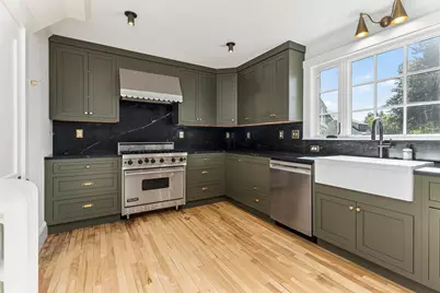 4 Woodmont Street, Portland, ME 04102 - Photo 17
