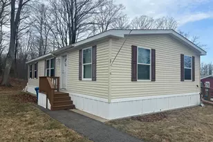 13 Seaglass Ln, Kittery, ME 03904 - Photo 1