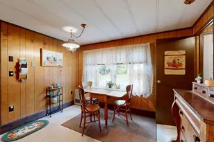 33 Oakwood Dr, Turner, ME 04282 - Photo 5