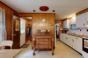 33 Oakwood Dr, Turner, ME 04282 - Photo 9