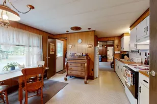 33 Oakwood Dr, Turner, ME 04282 - Photo 7