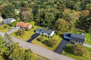 49 Buttonwood Rd, South Berwick, ME 03908 - Photo 3