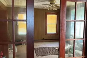 26 Penobscot Ave, Howland, ME 04448 - Photo 11