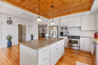 818 Roosevelt Trail, Naples, ME 04055 - Photo 11