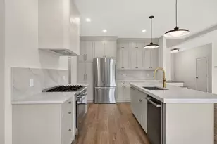 3 Eastern Ave, Falmouth, ME 04105 - Photo 7