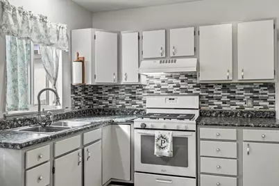 732 Middle Street, Bath, ME 04530 - Photo 11