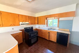 172 Caribou Rd, Presque Isle, ME 04769 - Photo 11