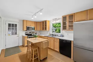 30 MacMillan Dr, Brunswick, ME 04011 - Photo 11