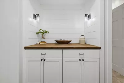 25 E Oxford Road, Oxford, ME 04270 - Photo 35