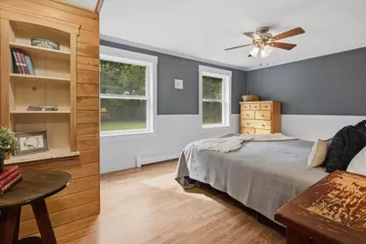 25 E Oxford Road, Oxford, ME 04270 - Photo 33