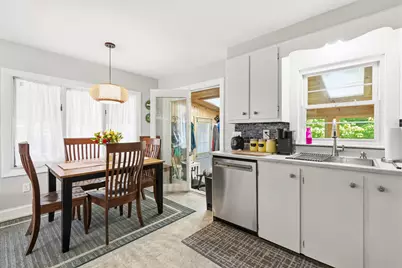 22 Willow Drive, Westbrook, ME 04092 - Photo 9