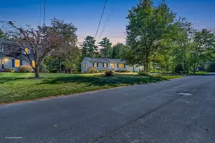 9 Locksley Ln, Brewer, ME 04412 - Photo 1