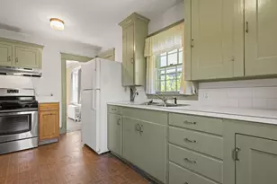 20 Olive Rd, South Portland, ME 04106 - Photo 9