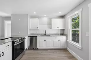 6 Lafayette St, Biddeford, ME 04005 - Photo 11