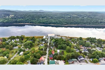 15 Commercial Street, Winterport, ME 04496 - Photo 21