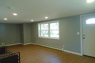 33 Highland Ave, Newport, ME 04953 - Photo 7