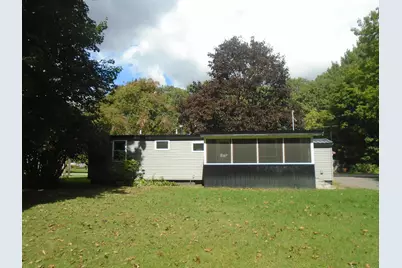33 Highland Avenue, Newport, ME 04953 - Photo 3