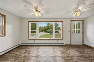 282 Central St, Bucksport, ME 04416 - Photo 3
