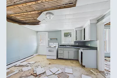 24 Union Street, Livermore Falls, ME 04254 - Photo 21