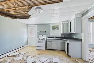 24 Union St, Livermore Falls, ME 04254 - Photo 21
