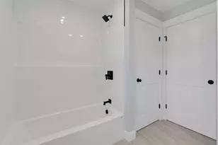 12 Berry Ave, Portland, ME 04103 - Photo 15