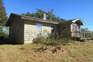 31 McConnell Ln, Lubec, ME 04652 - Photo 1