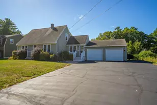 2 Woodland Dr, Biddeford, ME 04005 - Photo 3