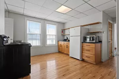 583 Washington Avenue #3, Portland, ME 04103 - Photo 3