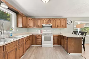 20 Spaulding Dr, Eustis, ME 04982 - Photo 5