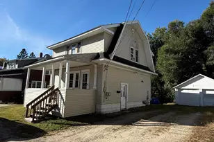 46 Nichol St, Paris, ME 04281 - Photo 1