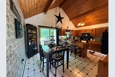 555 Hinckley Road, Clinton, ME 04927 - Photo 13