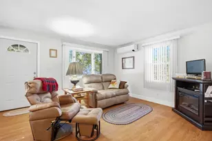 61 Roosevelt Ave, Waterville, ME 04901 - Photo 15
