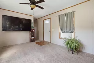 7 Autumn Ln, Lewiston, ME 04240 - Photo 11